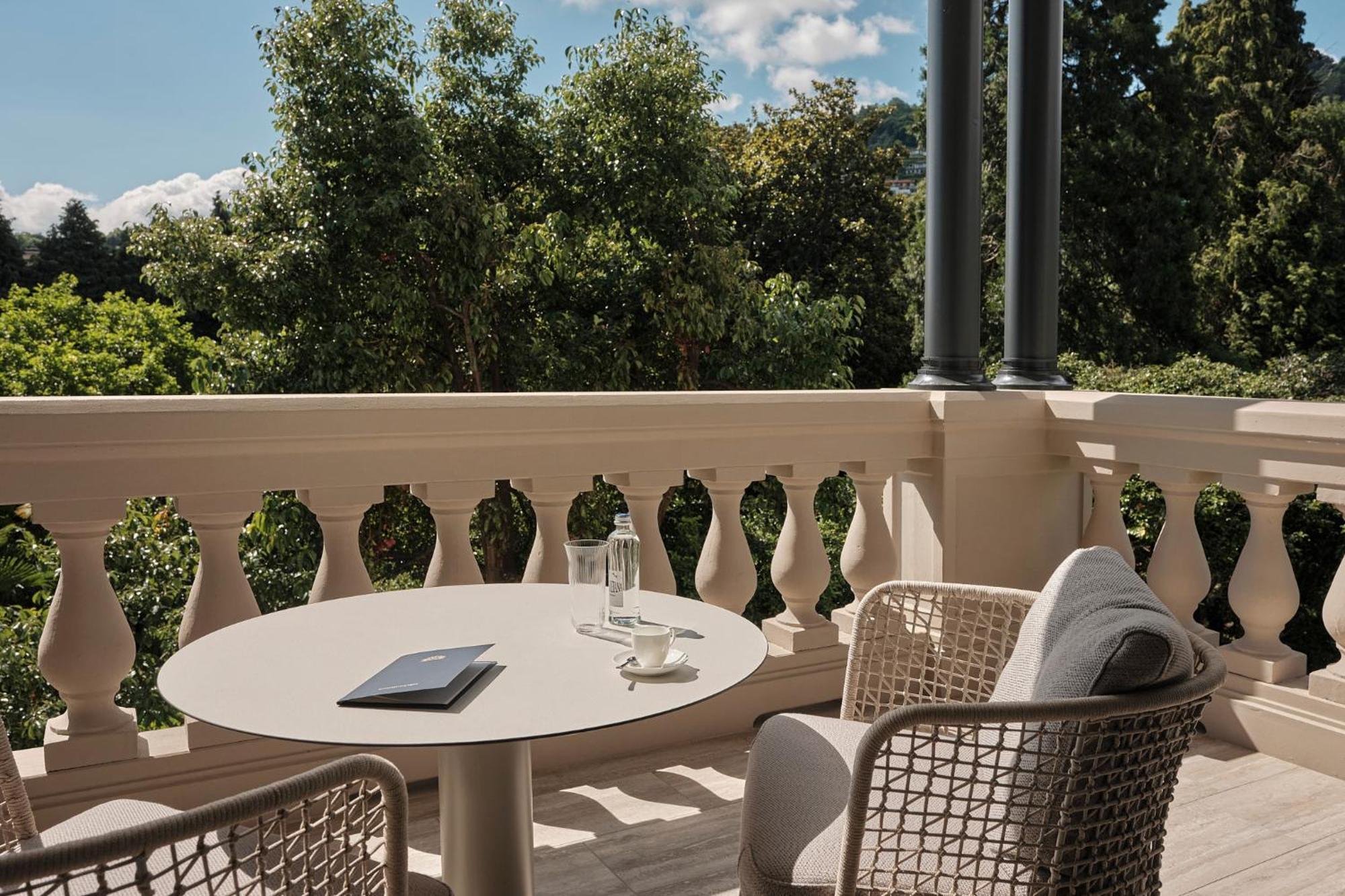 Boutique Hotel สเตรซา ภายนอก รูปภาพ